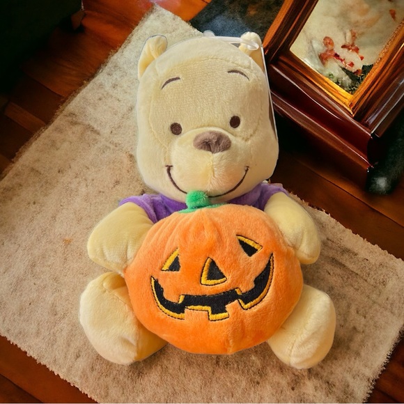 Winnie The Pooh Soft Pumpkin Halloween Plush New - Picture 10 of 11